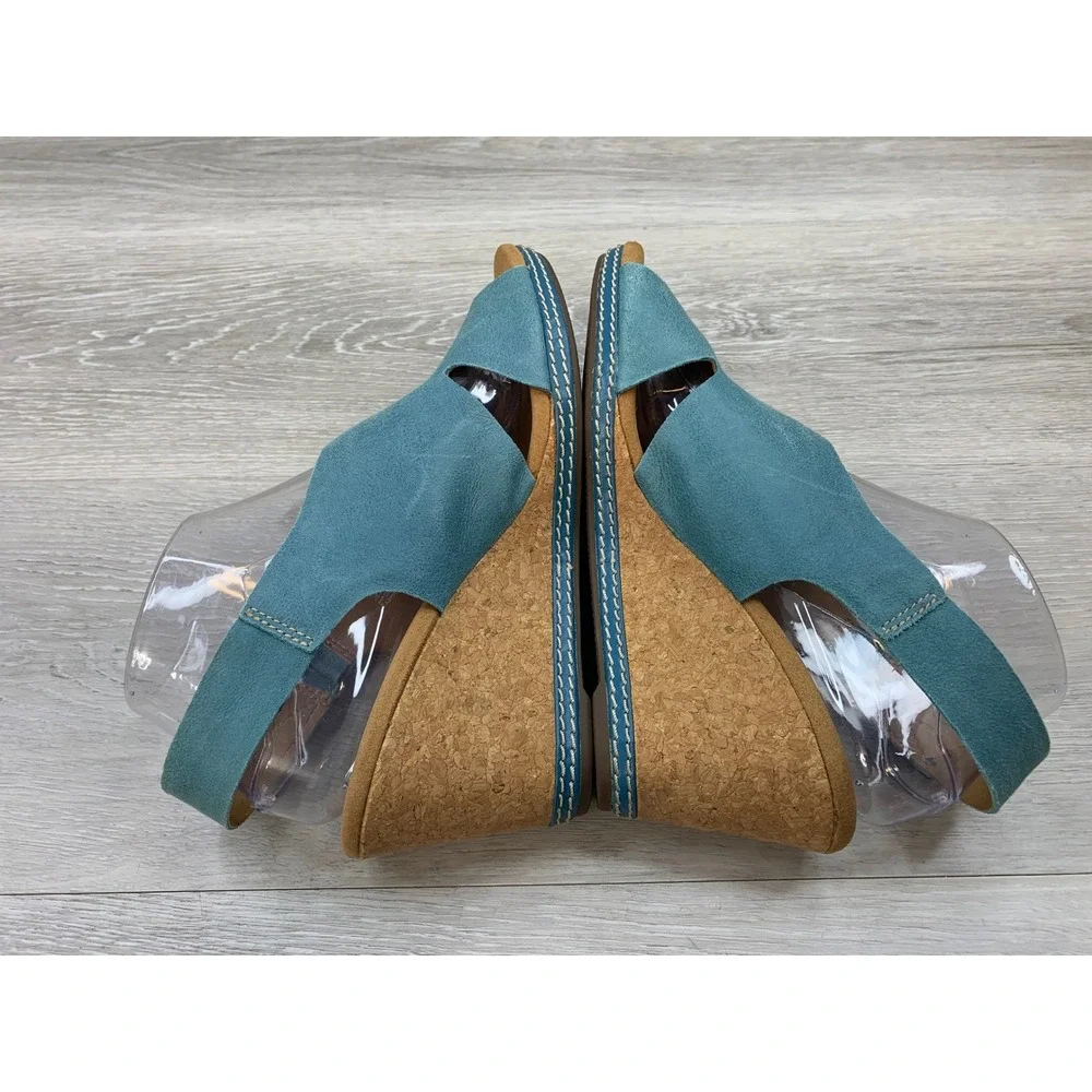Clarks Women's Teal Blue Suede Cork Wedge Sandals 9 Casual Comfort Shoes